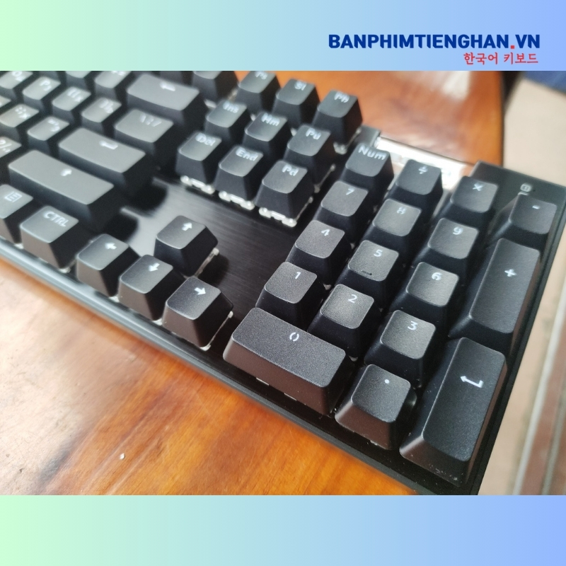 Bàn phím cơ tiếng Nga có dây TCKB-EK312RU Black