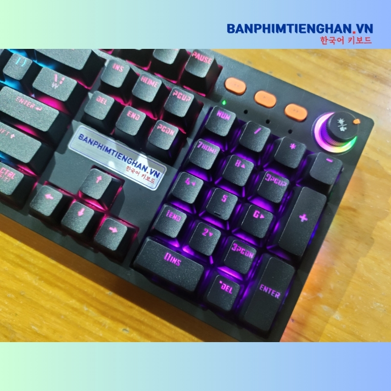 Bàn phím cơ tiếng Hàn có dây TCKB-EK3104K Black