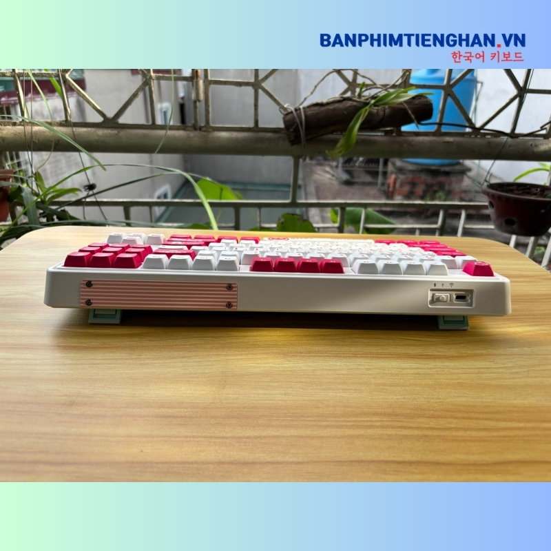 Bàn phím cơ tiếng Hàn không dây TCKB CMK87 Lotso White