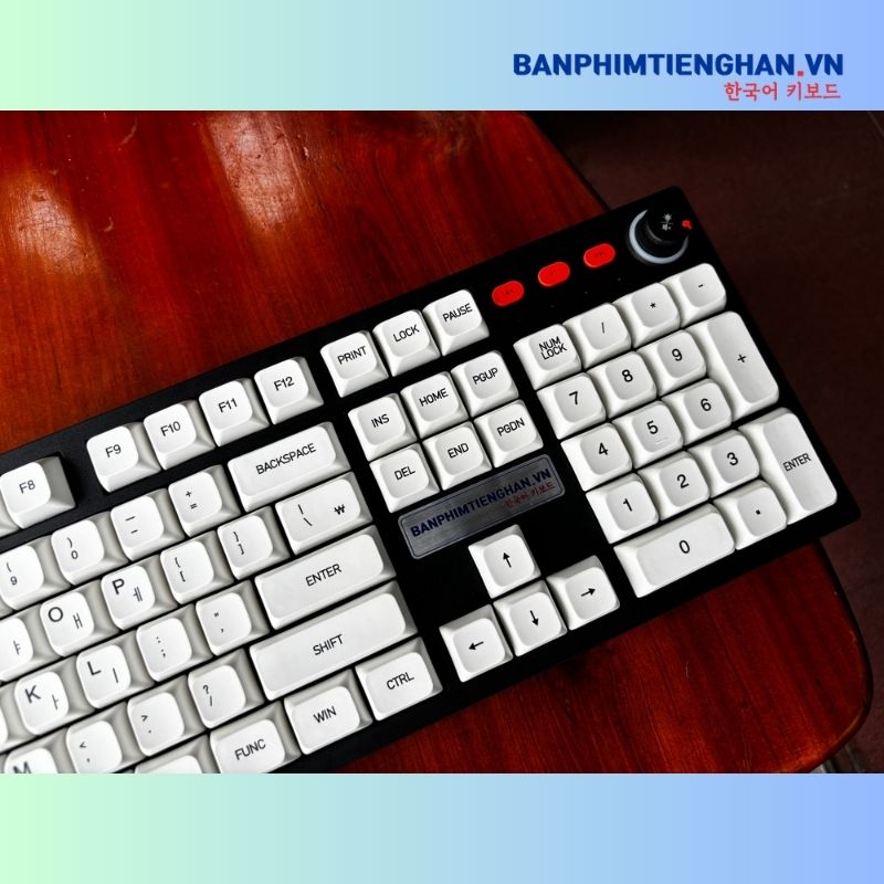 Bàn phím cơ tiếng Hàn có dây TCKB EK3104K White Black